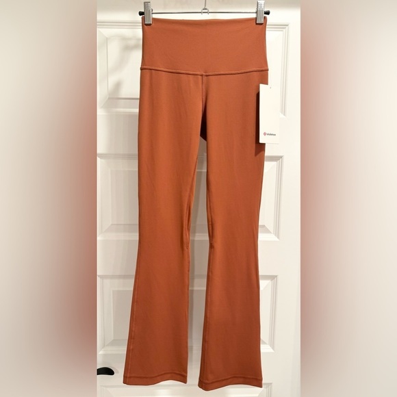 Lululemon Align High Rise Mini Flared Pant *Extra Short - Picture 1 of 11